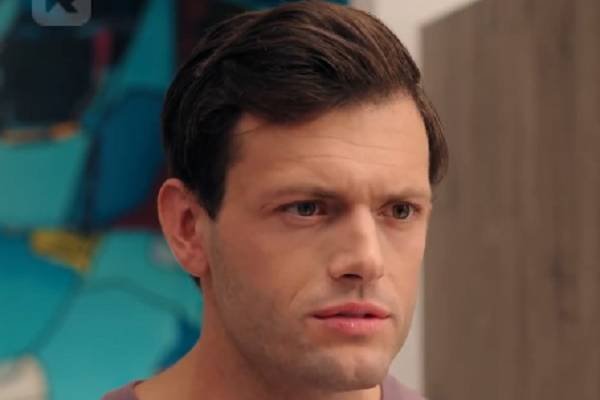 Kyle Fragnoli plays Levi a hockey player in How to Dump a Hockey Star