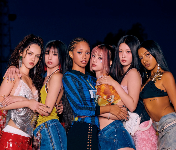 KATSEYE’s 2nd EP "BEAUTIFUL CHAOS" 