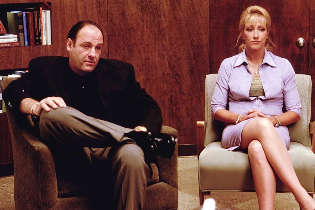 Anti-hero James Gandolfini as Tony Soprano and Edie Falco as Carmela Soprano seek counseling in HBO's hit television series, "The Sopranos" (Year 3). (Photo by HBO) | GettyImages.com