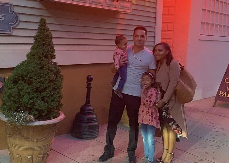 Dino Guilmette and Shayanna Jenkins with kids