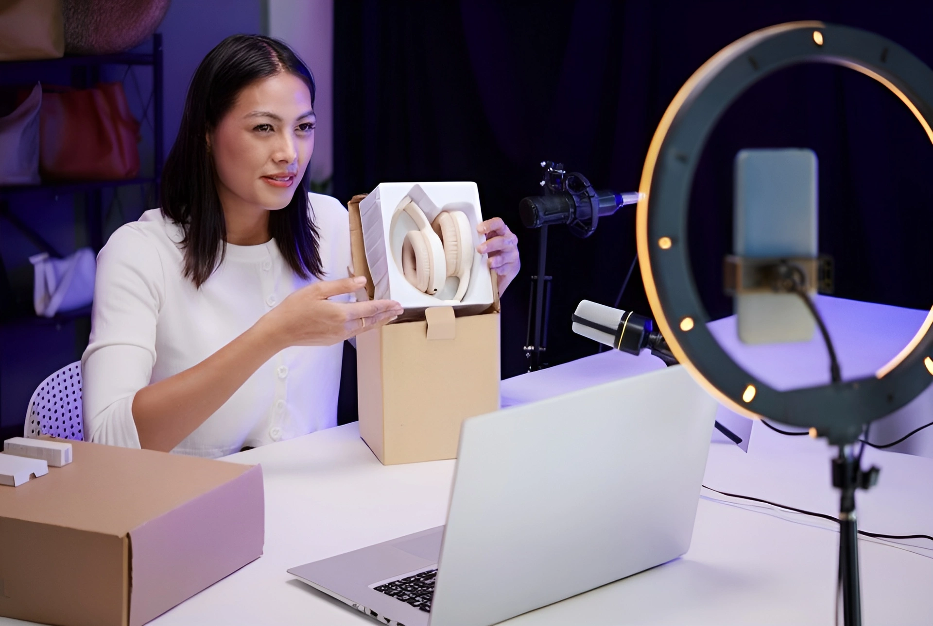 10 Reasons Testimonial Videos Build Trust Faster Than Traditional Ads